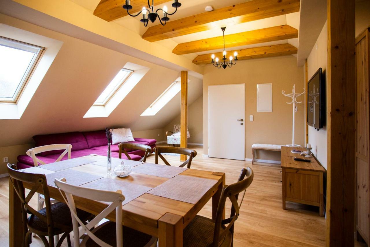 Mikulov Apartmany Magistr Екстер'єр фото