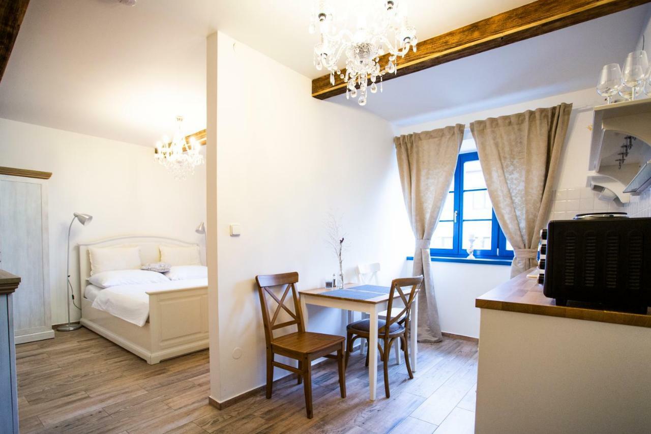 Mikulov Apartmany Magistr Екстер'єр фото