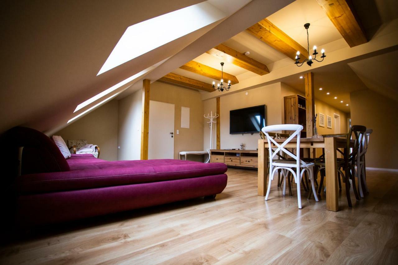 Mikulov Apartmany Magistr Екстер'єр фото